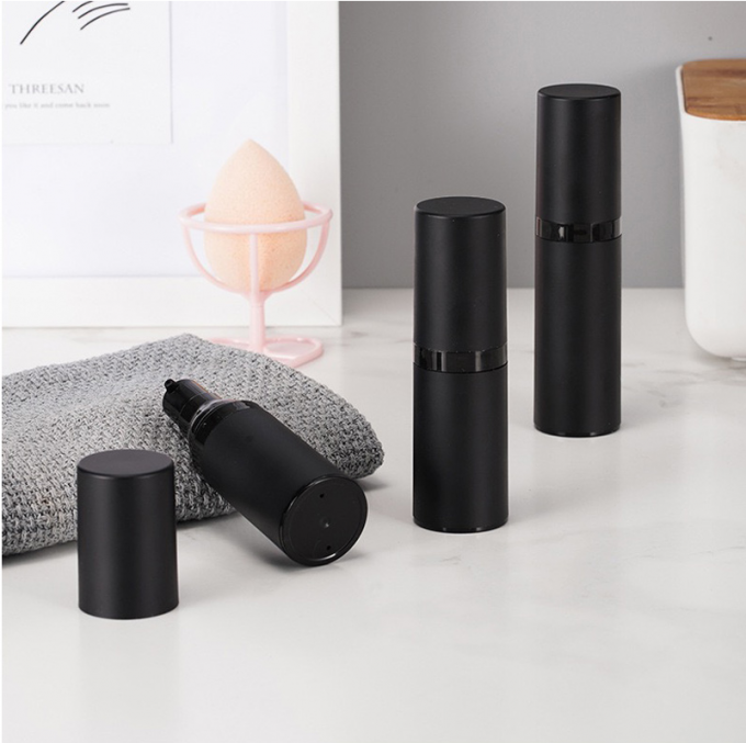 ODM Vacuum Plastic Cosmetic Containers 50 Gm 4