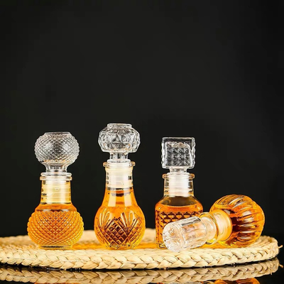 Wine Crystal Glass Bottles ISO9001 1.76oz To 8.8oz